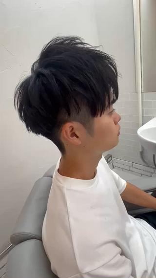 メンズ 杉山 友哉のヘアスタイル
