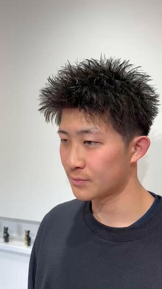 ショート パーマ メンズ 【店長】メンズ職人 短髪　ハイトーン🔥のヘアスタイル