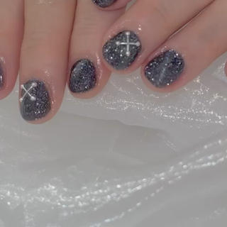 ネイル ＬａＬｕｎａ🌙 Natsukiのネイルデザイン