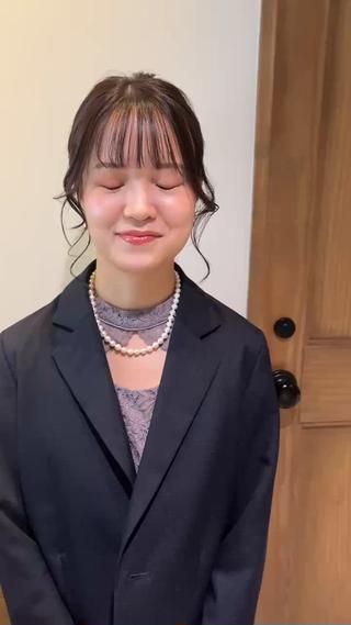 ふんわり編み下ろしヘアにドレスに合う華やかなメイクに
仕上げました! ₊˚ᐟ.˚