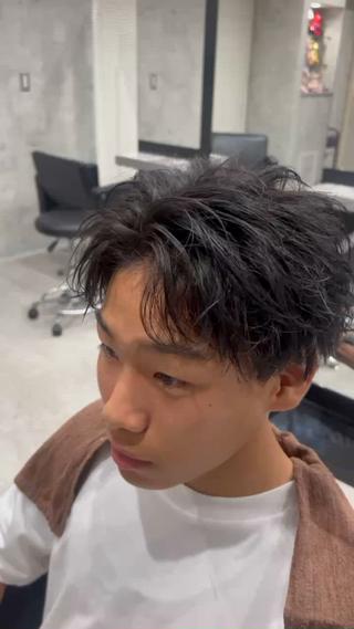ミディアム パーマ メンズ メンズ特化パーマ &カラー🔥小倉大和のヘアスタイル
