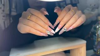 ネイル Eveネイル チップスカルプ専門店のネイルデザイン