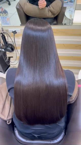 ロング 縮毛矯正/艶髪/ チホリのヘアスタイル