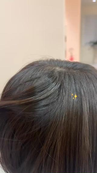 白髪染め使っていません
白髪も馴染ませる時代へ、、