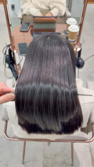 セミロング 鶴井 美空のヘアスタイル