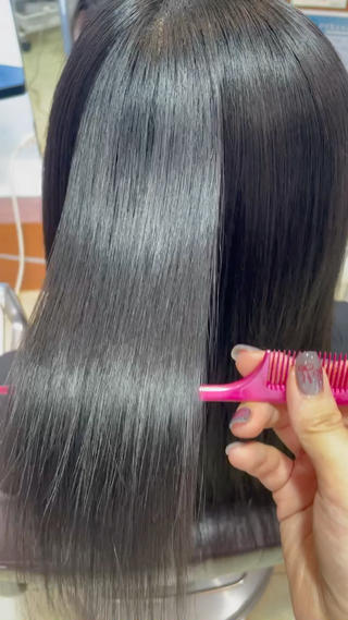 ロング 下村 和香奈のヘアスタイル