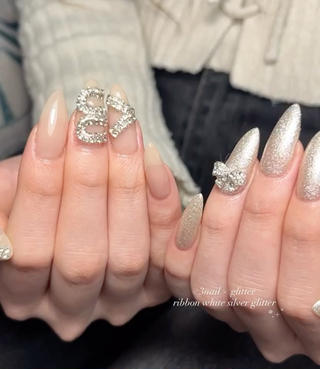 ネイル cie/42° NIJINAのネイルデザイン