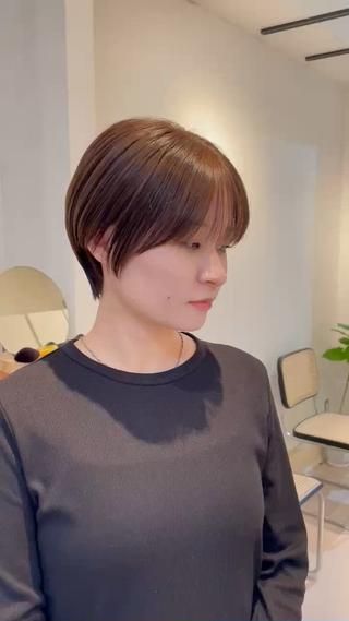 コンパクトなショートカット 