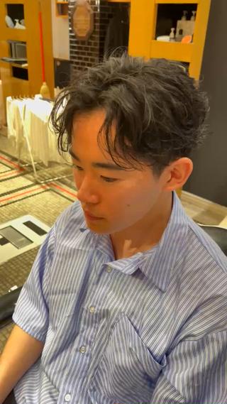 ミディアム パーマ メンズ シフト赤坂店所属・濵田 蘭のヘアスタイル