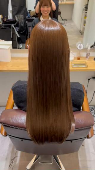 セミロング 【20代ダメージ毛に 髪質改善】のヘアスタイル