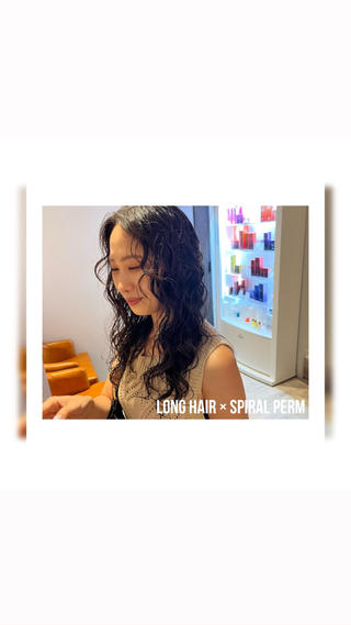 【リアルサロンワーク】
リッジ強いスパイラルパーマ
最近は強めのパーマが人気です