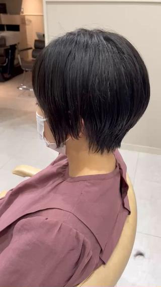 フェミニンな感じを残しつつ、なるべく短く仕上げました！フェイスラインの透け感が欲しい方はぜひ！ 