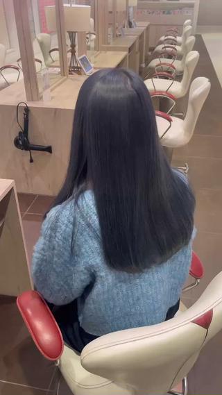 カラー 🌷艶髪カラー  / メイ🪄︎︎✨のヘアスタイル