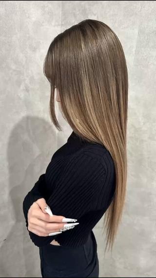 ロング un chou chou所属・lisa  ︎︎のヘアスタイル