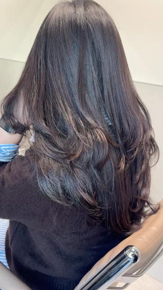 ロング カラー SALOWIN梅田茶屋町Suite店所属・韓国美容室出身 🌹Sana/梅田のヘアスタイル