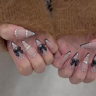 ネイル Nhit Nailsのネイルデザイン