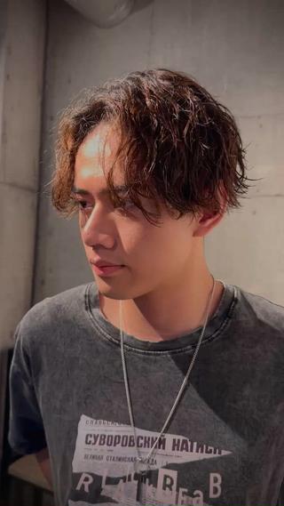 色気全開のスパイラルパーマ!
雰囲気出したい人にオススメです!