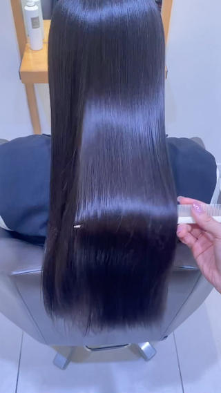 ロング パーマ 💎ツヤ髪ストレート カラー💎かのんのヘアスタイル