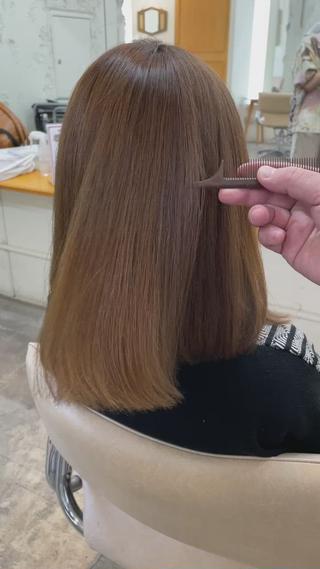 酸性ストレートでつやんつやんな髪に️
うねり、くせ、広がりのある方にオススメです！ 