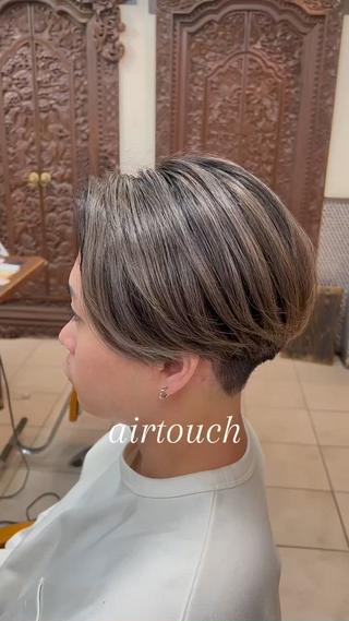 メンズもおしゃれにバレイヤージュで白髪ぼかし 