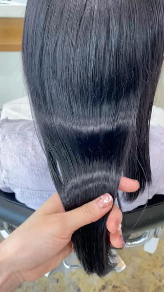 ワンブリーチベースに深めのブルーラベンダー