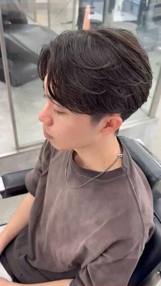 パーマ メンズ 🔥波巻き/ツイスパ 特化🔥メンズパーマのヘアスタイル