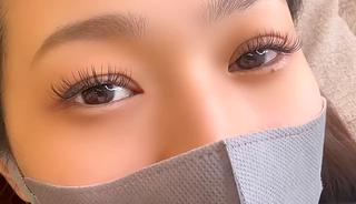 フラットセーブル100本
太さ0.2mmでしっかりボリューム 