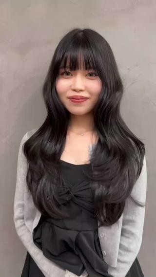ロング カラー 🖤 Aya 🖤 Zina 梅田茶屋町のヘアスタイル