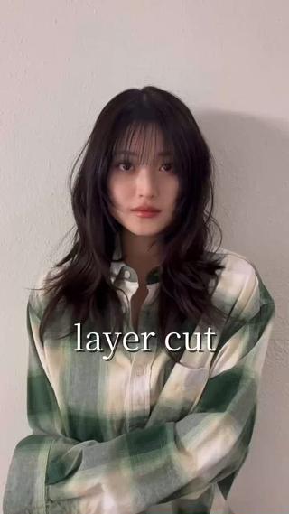 無造作なレイヤースタイル