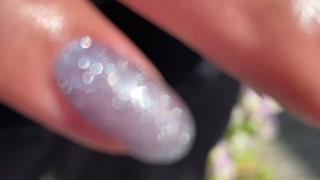 大人気すぎる、
ブルーのフラッシュジェル

サンプルデザインから
カラー変更での施術です！ 