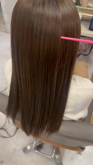 酸性ストレート！
どんな癖でもサラ艶うる艶ストレートに仕上げて
見せます！！ 