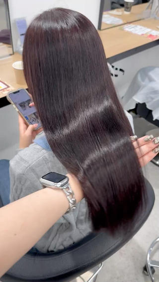 ロング カラー 暗髪🩶ラベンダー/ ブルー/ユウナ🤍のヘアスタイル