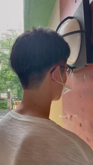 多毛さんでも刈り上げでスッキリさせることで朝のセット楽になります
♡立川営業後カット¥0
♡中目黒カット¥2200
からお選びください♡