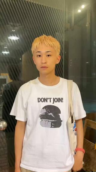 カット＋ブリーチ＋カラー

海外の地毛のようなヘアカラーに
丸みのあるカット 