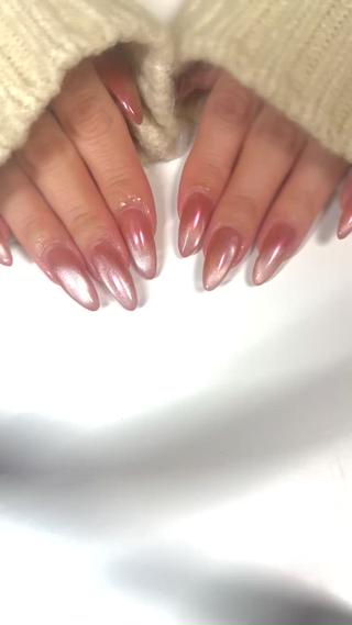 うる艶ネイル(ワンカラー＋マグネット＋ミラーネイル) 