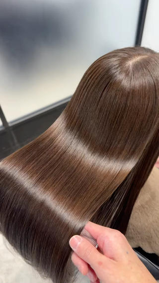 通常のカラーで作るブラウンベージュになります。 