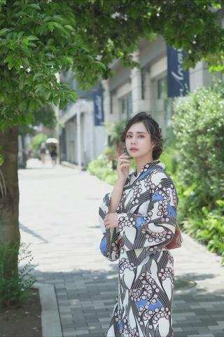 浴衣 期間限定menu

○早朝料金
7-8時   2,200円
8-9時   1,100円
9-10時    550円

Instagram ⇒ @hairmake_anriii 