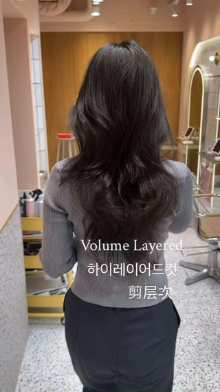 レイヤーカットは誰でもできる技術ではありません！！
本場韓国の技術を学んだからこそできる本場っぽいスタイル大得意です
 