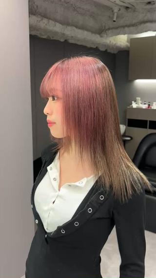 デザインカラー
顔周りは明るめピンクベージュ 