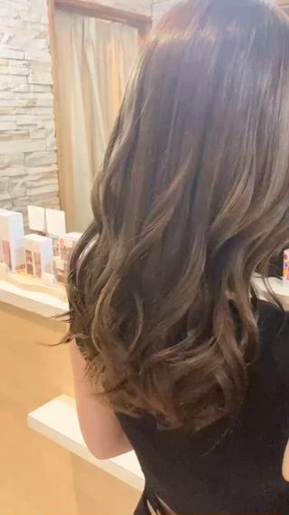ミディアム カラー特化🌈 髪質改善💫新宿💫のヘアスタイル