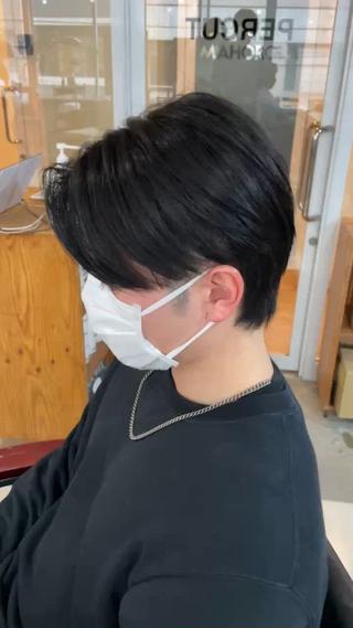 毛流れセンターパート(襟足残し)