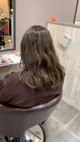 グレージュパープル 