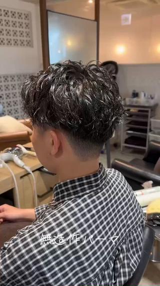 ショート パーマ 吉満 翔のヘアスタイル