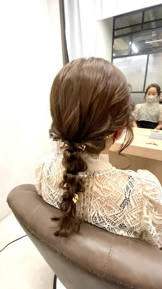 セミロング 🌟天王寺ヘアセット 🥑アレンジ師🌟のヘアスタイル