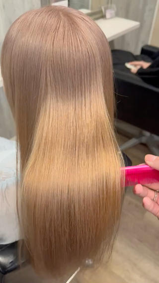 ロング ✨池袋ブリーチ特化 Hibiki✨のヘアスタイル