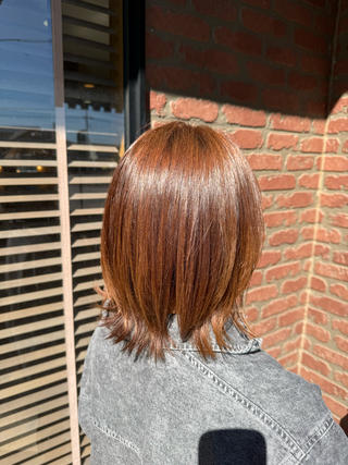 ショート カラー 中田 こころのヘアスタイル