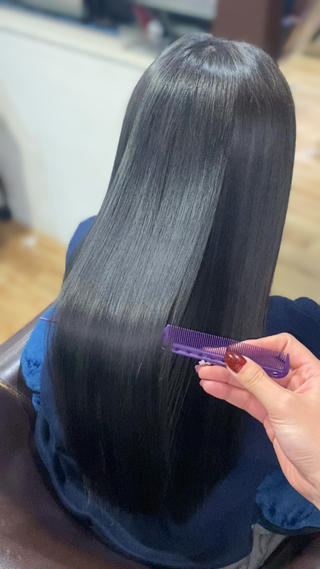 カラー RINA🦋 【韓国風/艶髪】のヘアスタイル