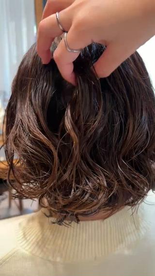 柔らかいふわふわなパーマ

軟毛さん、癖毛さん、皆さんにオススメです️ 