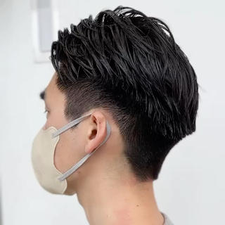 《スタイル》
メンズ大人7:3パート

メンズスタイル特化美容師
一人一人の骨格に合わせたカットデザイン
スタイリングやスタイリング剤の提案を丁寧に
メンズ目線のかっこいいを提案します

お客様に1人1人が苦手を持っているのでそれらを解消できるように提案させていただきます。
メンズカットは切られ方でセットのしやすさが格段に変わります！
もし悩んでいるお客様いらっしゃいましたら是非一度ご来店ください！

メンズカット/メンズパーマ/メンズダウンパーマ/メンズツイストパーマ/メンズカラー/メンズアップバング/メンズ刈り上げ 