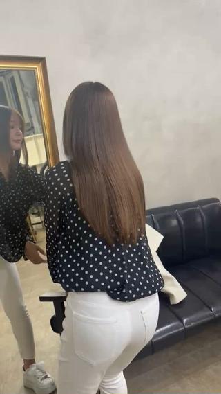 ロング ALLY 原宿のヘアスタイル